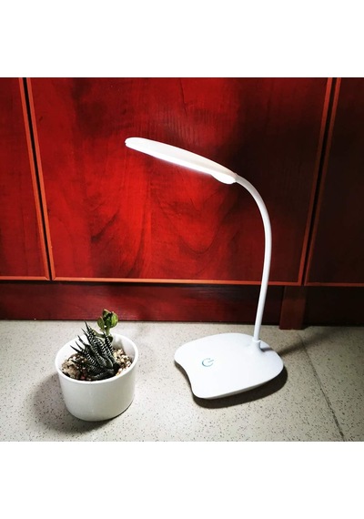 Dekoratif Dokunmatik Eye Şarjlı 36cm Led Masa Lambası Çok Renkli