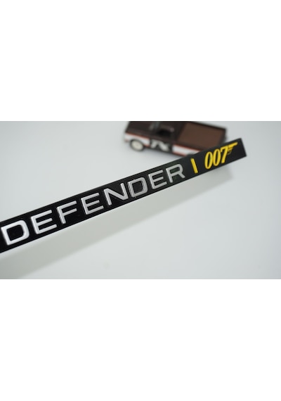 Dk Tuning Land Rover 007 Defender 110 Bond Edition Bagaj Yazı Logo Arma Bagaj Arma
