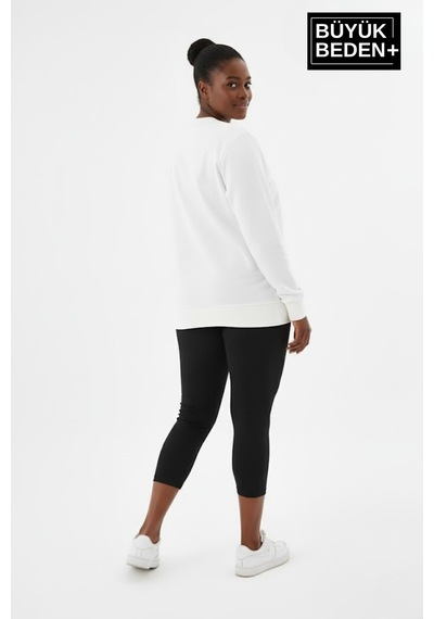 Süperlife Kadın Büyük Beden Yelken Baskılı Bisiklet Yaka İnce Sweatshirt Spr26bswk956-11 Ekru Süperlife Kadın Büyük Beden Yelken Baskılı Bisiklet Yaka İnce Sweatshirt Spr26bswk956-11 Ekru