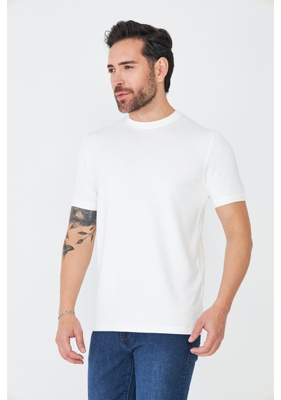 Beyaz Sıfır Yaka Basic T-shirt