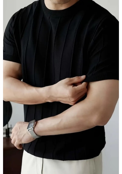 Cool Tarz Canlı Siyah Erkek Yuvarlak Yaka Örme T-shirt Canlı Siyah Canlı Siyah