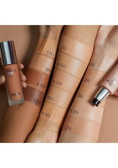 Instamoisture Glow Foundation 08 Nemlendirici Sıvı Fondöten, Parlak Yüzeyli Çok Renkli