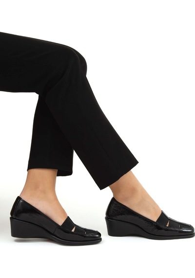 Relax Anatomic Kadın Hakiki Deri Siyah Comfort Ayakkabı 611 E6217 Bn Ayk Y19 Vernıce Black Siyah