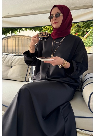 Rabia Şamlı Tanem Saten Etekli Takım Siyah Normal