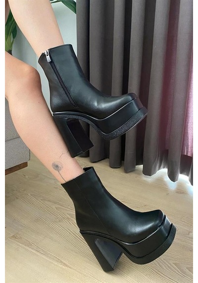 Kadın Sidney Siyah Cilt 12 Cm Platform Topuklu Fermuarlı Bot Siyah