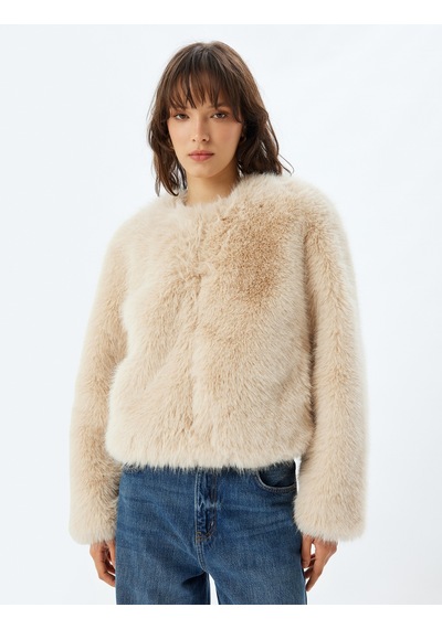 Koton Koton X Zeynep Bastık - Peluş Ceket Kısa Yuvarlak Yaka Uzun Kollu Bej 5wak20304ew Ekru Koton Koton X Zeynep Bastık - Peluş Ceket Kısa Yuvarlak Yaka Uzun Kollu Bej 5wak20304ew Ekru