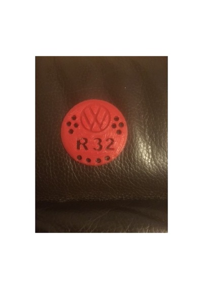 Vw R32 Gösterge Paneli Havalandırma Rozeti Yedek