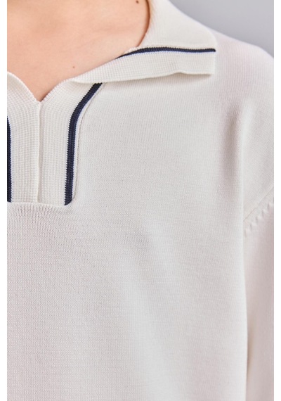 Defacto Regular Fit Apaş Yaka Şerit Detaylı Triko Kazak Erkek Çocuk I0394a826wner105 Ekru-er105