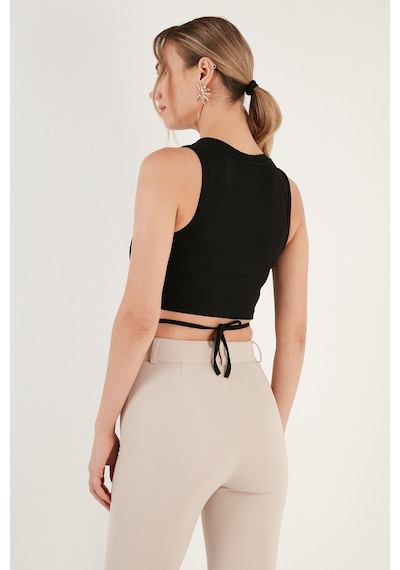 Lela Fitilli Çapraz Bağlama Detaylı Crop Bayan Atlet 5865586 Siyah