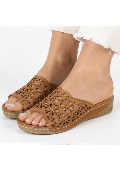 N Napa Shoe Np.226l.kahve Deri Napa Shoe Kadın Ortopedik Dolgu Topuk Günlük Terlik Lazer Kesim Çiçek Desenli Hafif Ve Konforlu Taba Terlik N Napa Shoe Np.226l.kahve Deri Napa Shoe Kadın Ortopedik Dolgu Topuk Günlük Terlik Lazer Kesim Çiçek Desenli Hafif Ve Konforlu Taba Terlik
