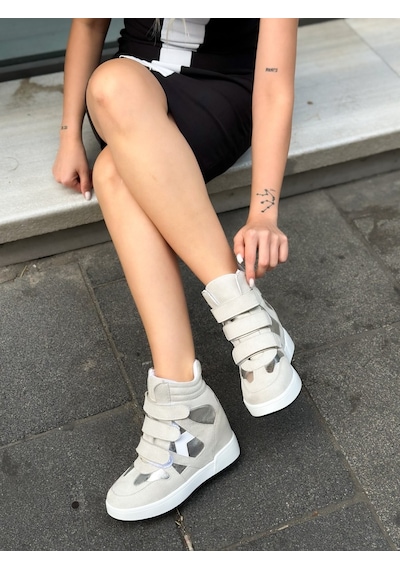 Erva'nın Butiği Gri Süet İsabe Gizli Topuk Dolgu Topuk 7 Cm Boy Uzatan Sneakers-6413