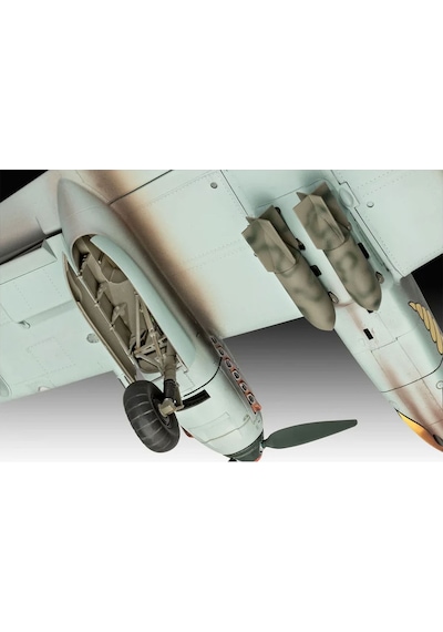 Revell Maket Messerschmitt Bf110 04961