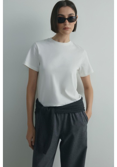 Suud Collection Ekru Pamuklu Basic Tişört