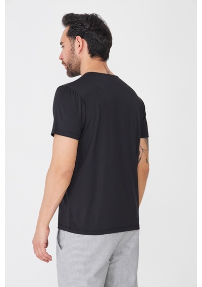 Siyah Bisiklet Yaka Basic Tişört