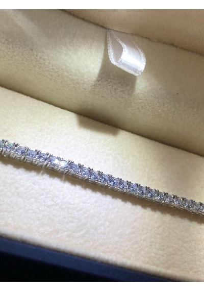 Vog Su Yolu 4mm Zirconia Taşlı Beyaz Renk 925 Ayar Gümüş Sevgiliye Eşe Anneye Hediye Bileklik
