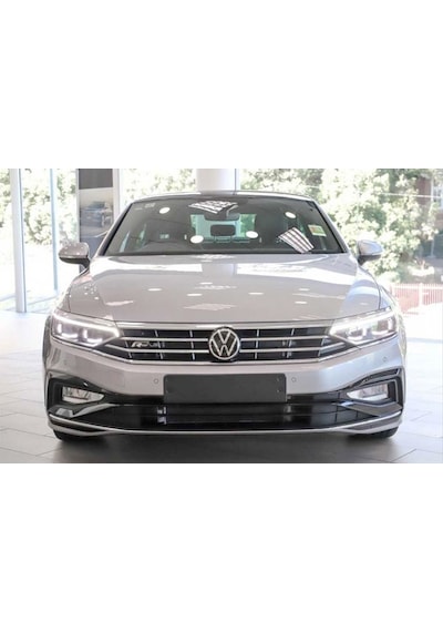 Volkswagen Passat B 8.5 R Line Ön Tampon ve Panjur   Seti