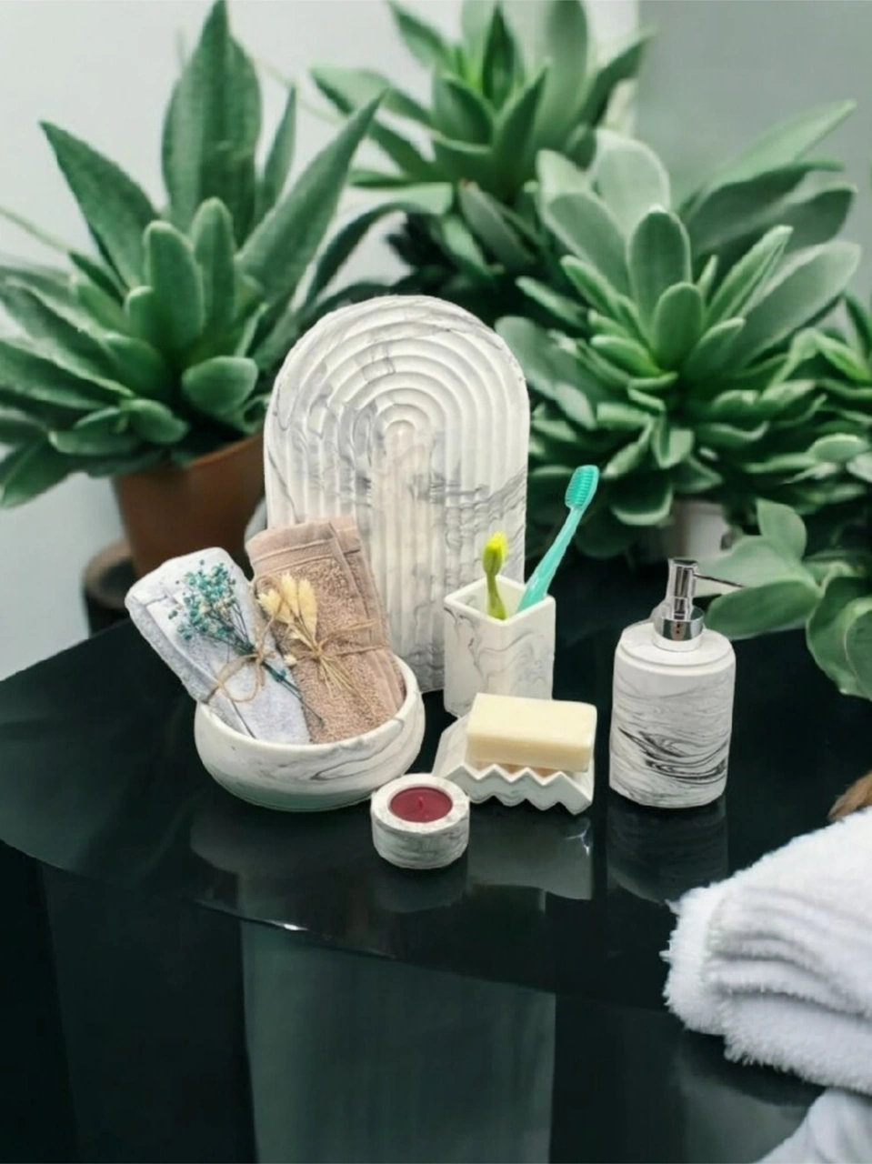 Marble Serisi Havluluk Ve Sivi Sabunluk Banyo Seti Gri