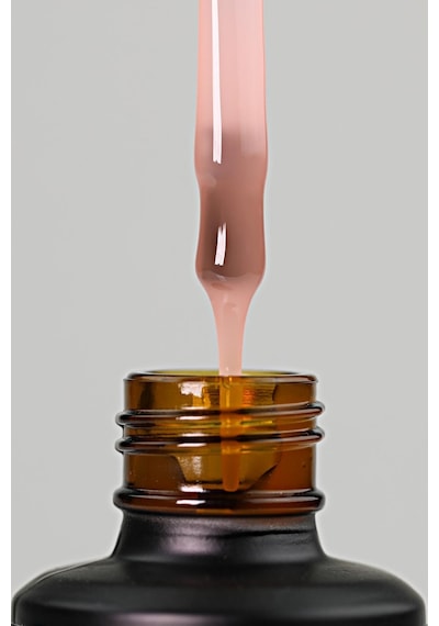 Momo Professional Protez Tırnak Jeli Gel In Bottle No.6 Yarı Şeffaf Nude Şeftali 18 Ml