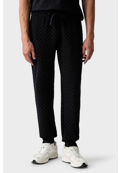 Armani Exchange Logolu Regular Fit Lastikli Paça Pantolon Erkek Pantolon Xm002904 Af10818 Ub101 Lacivert Armani Exchange Logolu Regular Fit Lastikli Paça Pantolon Erkek Pantolon Xm002904 Af10818 Ub101 Lacivert