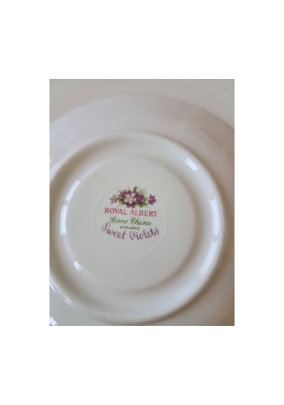 Sweet Violets Bone China Antika Duble Boy Porselen Kahve Fincanı Ve Tabağı 2 Parça 120 Ml Menekşe