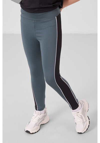 Tommylife Siyah-orman Yeşili O Yaka Yan Şerit Detaylı Standart Fit Performans Kız Çocuk Tayt Takım - 75191 Siyah