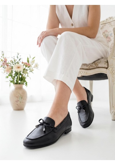Nesilshoes Eliz 25216 Siyah Hakiki Soft Deri Fiyonklu Kadın Ayakkabı