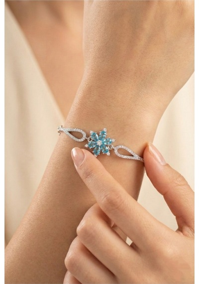 Çekirdekjewelry 925 Ayar Gümüş Kamelya Çiçeği Bileklik Rodyum