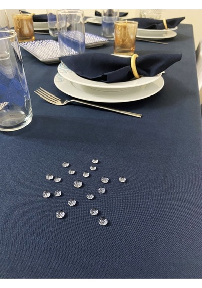 Sıvı Geçirmez Dertsiz Masa Örtüsü Lacivert