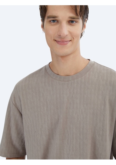 Kip Vizon Desenli Bisiklet Yaka T-shirt Vizon
