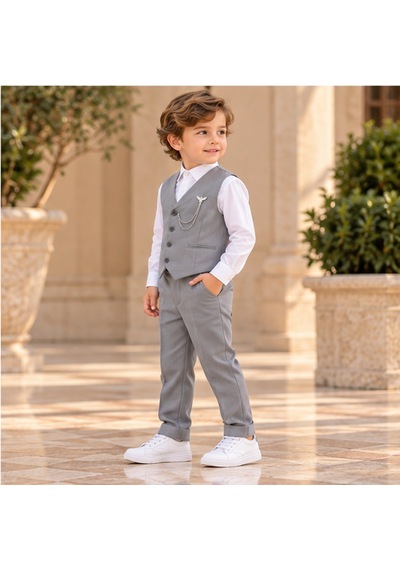 Maxx Kleın Erkek Çocuk Gri Yelekli Takım Elbise Gömlek Papyon Pantolon 4 Parça Şık Damatlık 1-15 Yaş Maxx Kleın Erkek Çocuk Gri Yelekli Takım Elbise Gömlek Papyon Pantolon 4 Parça Şık Damatlık 1-15 Yaş