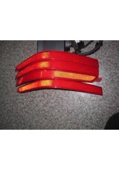Volkswagen Transporter T7 Reflektör T7 Arka Tampon Reflektörü 244802233