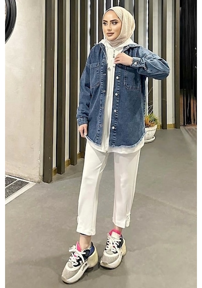 Koyu Mavi Kar Yıkama Püskül Detay Kot Ceket Oversize Koyu Mavi Koyu Mavi Kar Yıkama Püskül Detay Kot Ceket Oversize Koyu Mavi