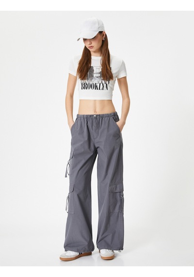 Koton Oversize Paraşüt Pantolon Düşük Bel Geniş Paça Kargo Cepli Pamuklu Antrasit 4sal40029mw Antrasit Koton Oversize Paraşüt Pantolon Düşük Bel Geniş Paça Kargo Cepli Pamuklu Antrasit 4sal40029mw Antrasit