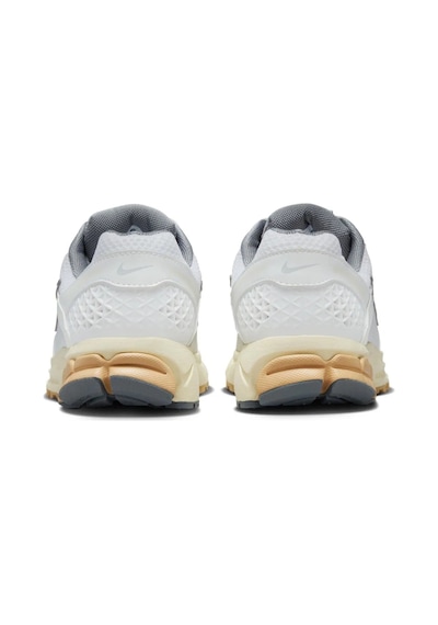 Nike Nıke Zoom Vomero 5 Kadın Ayakkabı Fj2028-101 Beyaz