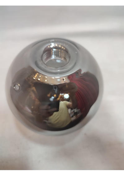G.9 Ampule Göre,glob Avize Camı.füme Renkte Çapı:10.00 Cm Küre.kendinden Dişli