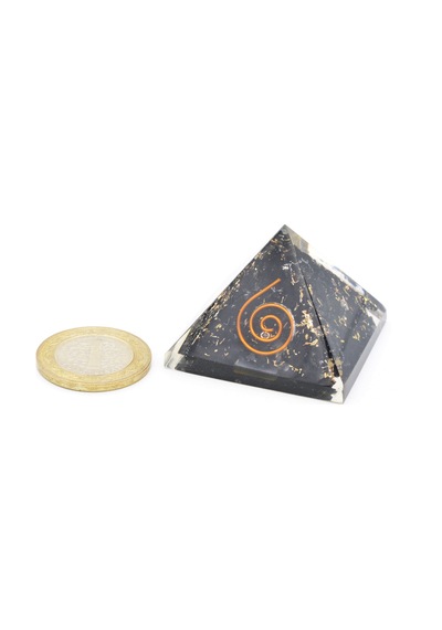 Hakiki Doğal Şungit Taşı Orgonit Piramit 30 Gram