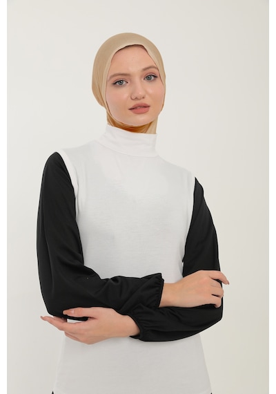 Sonbaharmoda Kadın Sıfır Kollu Yarım Balıkçı Yakalı Penye Likralı Body - Beyaz Beyaz