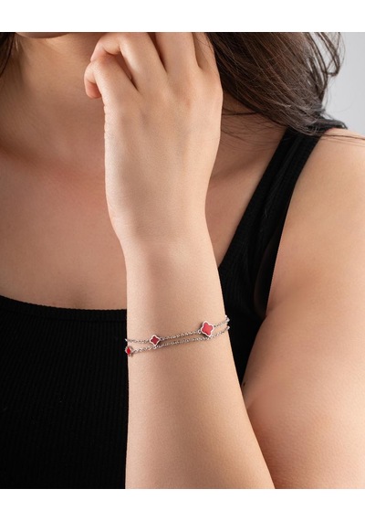 925 Ayar Rodyum Kırmızı Mineli İki Sıralı Yonca Charm Gümüş Bileklik Rb10066
