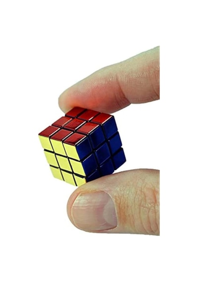World's Smallest Rubik Zeka Küpü