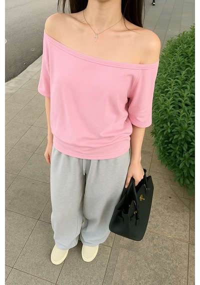 Pembe Kadın Düşük Omuz Kayık Yaka Oversize T-shirt Pembe