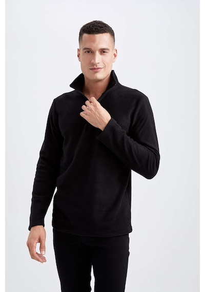 DeFacto Siyah Tüylenme Yapmayan Soğuk Geçirmez Regular Fit Dik Yaka Fermuarlı Polar Sweatshirt Y3996AZNSBK81
