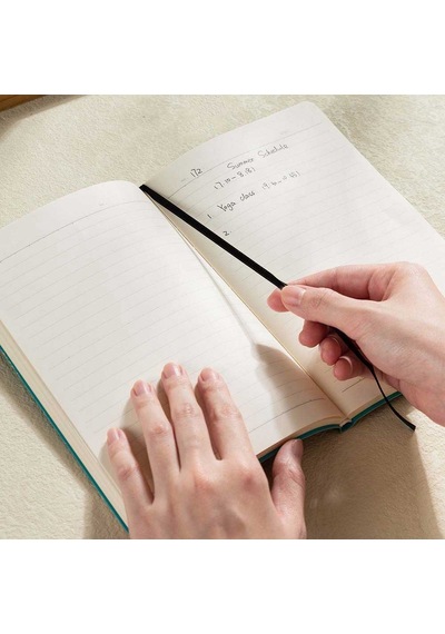 Deli Suni Deri Portre Desenli Gri A5 96 Yp. Çizgili Defter N126l