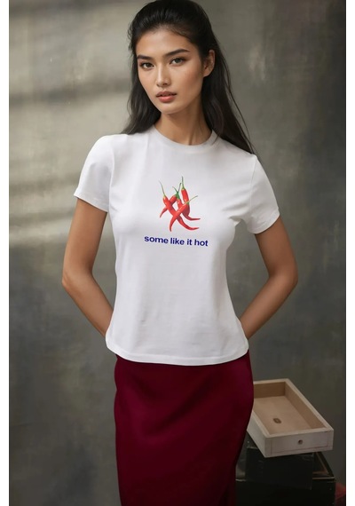 Hiccup Kadın Bisiklet Yaka Kısa Kollu Önü Baskılı Pamuklu T-shirt Beyaz