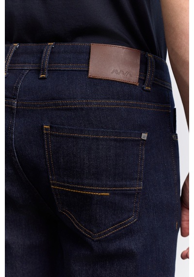 Avva Erkek Lacivert Eskitme Yıkamalı Pamuklu Elastan Madrid Comfort Slim Fit Jean Pantolon A62y3531