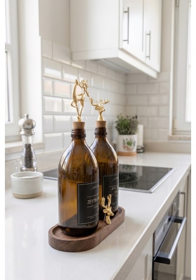 Ahşap Standlı Amber Cam İkili Zeytinyağı-ayçiçek Yağı Yağdanlık 500 Ml Lüks Geyik Ailesi Mantar Tıpa Gold