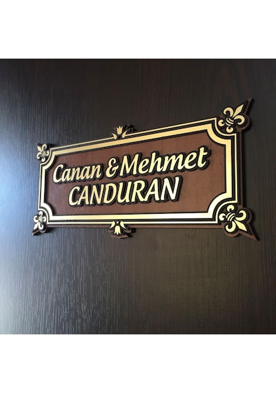 Özel Çerçeveli Ahşap Kabartma Kapı İsimliği Apartman Dairesi Çelik Kapı Ev İsimlik
