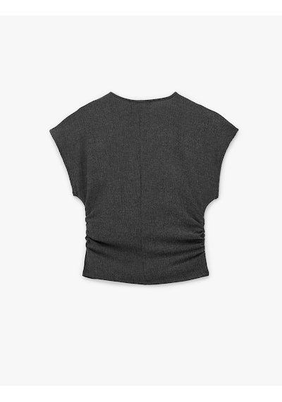 Koton Bürümcük Kumaş Dokulu Slim Fit Drapeli Kap Kol Bisiklet Yaka Tişört Antrasit 7wak50009ek