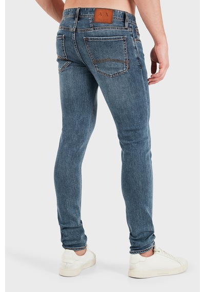 Armani Exchange Slim Fit Normal Bel Dar Paça Jeans Erkek Kot Pantolon Xm001512 Af28744 Mb002 Lacivert Armani Exchange Slim Fit Normal Bel Dar Paça Jeans Erkek Kot Pantolon Xm001512 Af28744 Mb002 Lacivert
