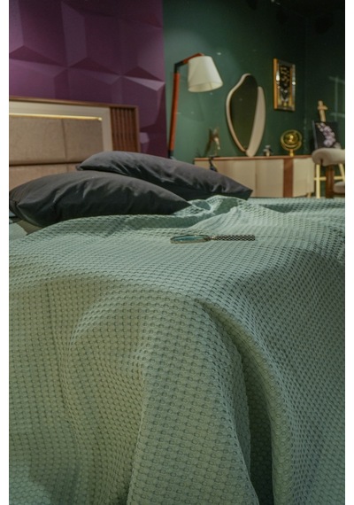 Sofline Premium %100 Pamuk Çift Kişilik Yazlık Pike, Yatak Örtüsü,terletmez Kumaş Nilyeşil Renk 240x200cm Nil Yeşili Sofline Premium %100 Pamuk Çift Kişilik Yazlık Pike, Yatak Örtüsü,terletmez Kumaş Nilyeşil Renk 240x200cm Nil Yeşili