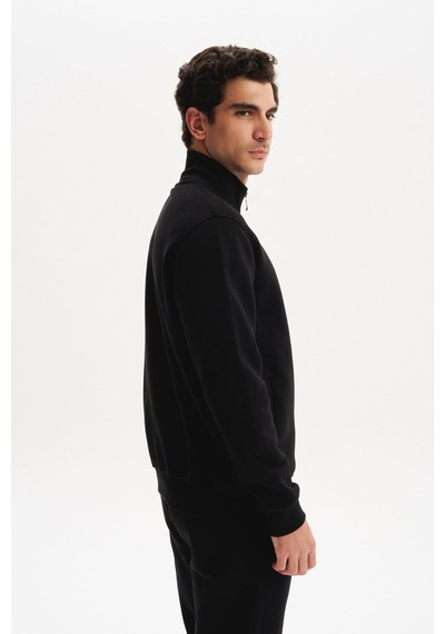 AR-MA Arma Erkek Örme Sweatshirt Regular Fit 3 İplik Basic Dik Yaka Tam Fermuarlı Cepli %70 Pamuk %30 Polyester K30324650702 Siyah AR-MA Arma Erkek Örme Sweatshirt Regular Fit 3 İplik Basic Dik Yaka Tam Fermuarlı Cepli %70 Pamuk %30 Polyester K30324650702 Siyah